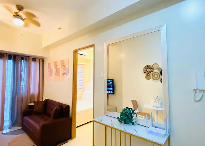 1bedroom With Balcony Poolview At Shore3 Near Moa And Naia With Netflix And Pool Newlyturnover Unit شقة *