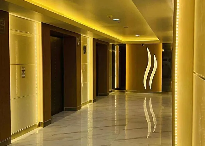 1bedroom With Balcony Poolview At Shore3 Near Moa And Naia With Netflix And Pool Newlyturnover Unit شقة *