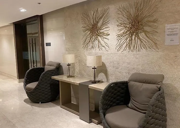 1bedroom With Balcony Poolview At Shore3 Near Moa And Naia With Netflix And Pool Newlyturnover Unit شقة مانيلا